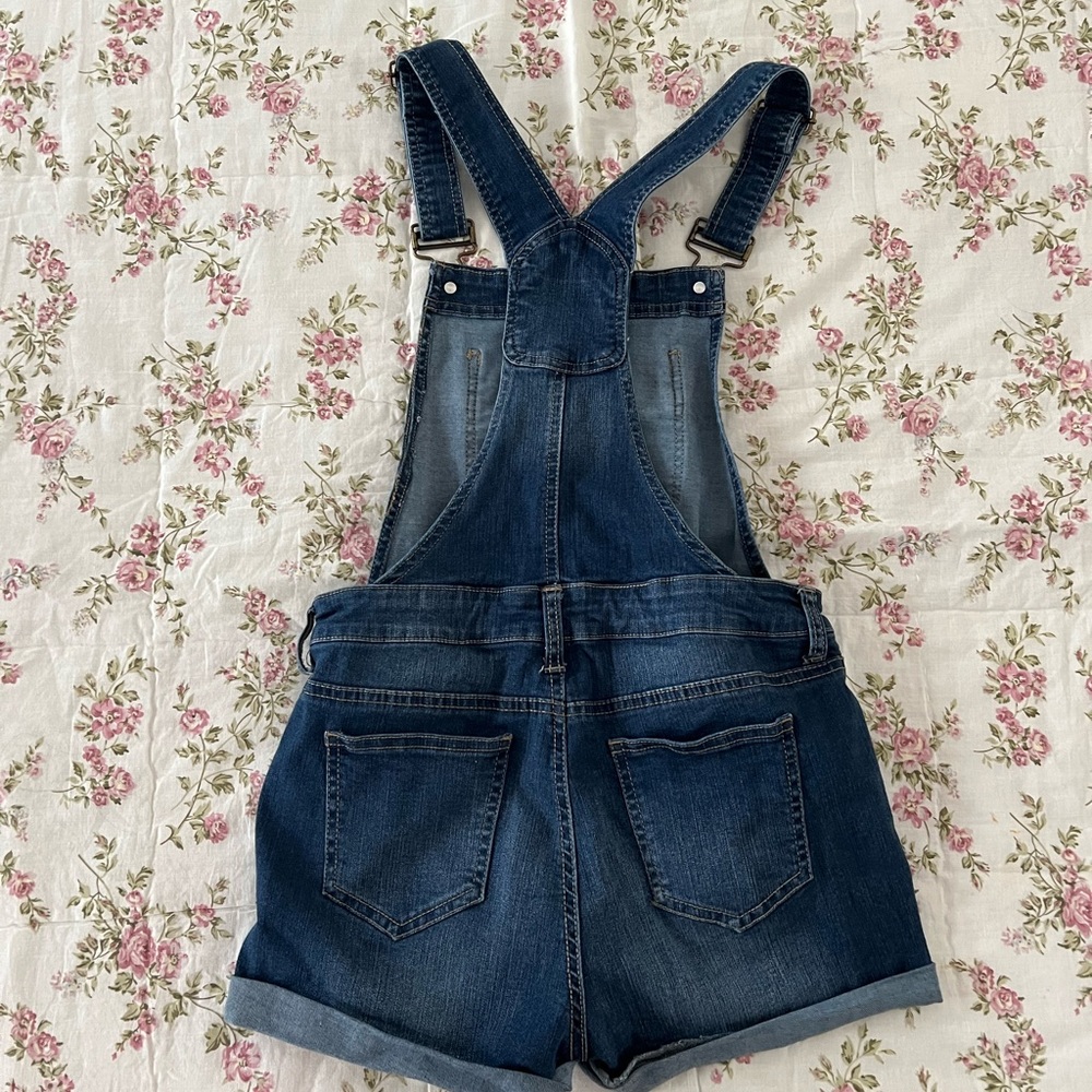 super cute overalls! brand: blue spice